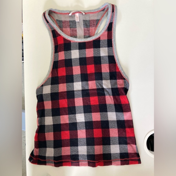 Victoria’s Secret 2 Piece Tank and Short - Picture 2 of 4